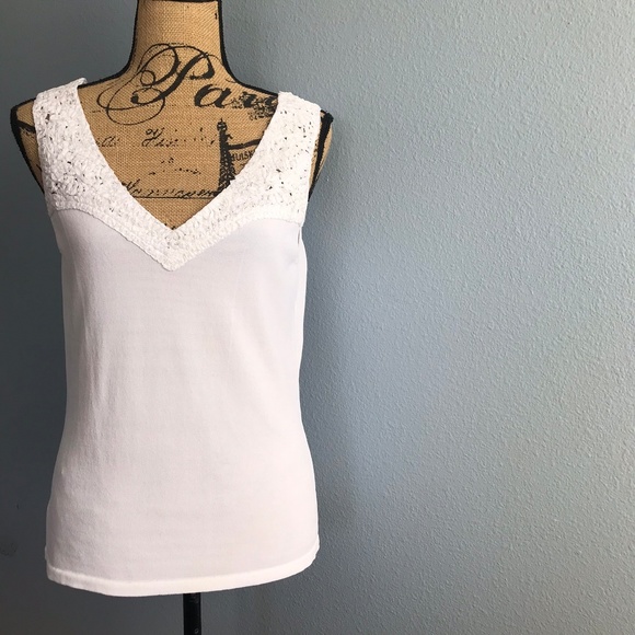 Alberto Makali Tops - Alberto Makali White Sleeveless Blouse Size Large